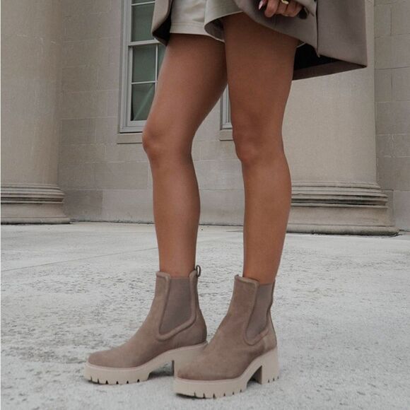 Revolve Dolce Vita Tobias Ankle Boots in Truffle NWOT - Picture 2 of 13